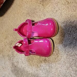 Very cute pink butterfly shoes size 10